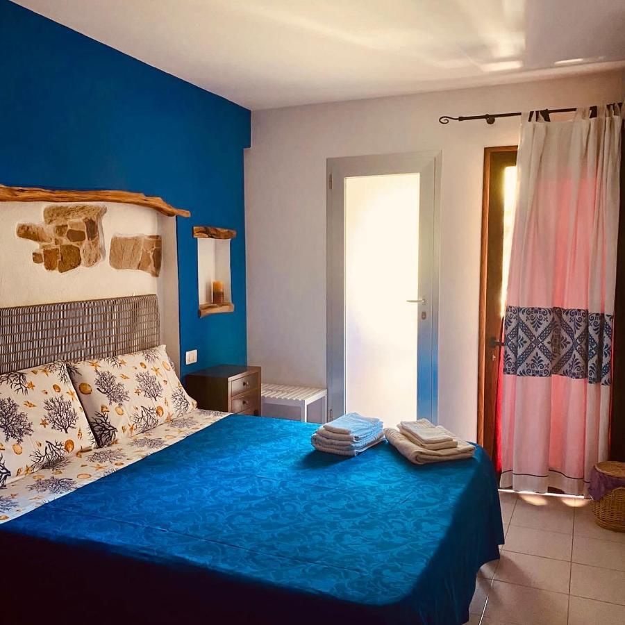 B&B Su Tostainu Teulada Esterno foto